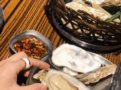 -蚝堡海鲜·威海菜·海肠捞饭·烧烤·亚洲吃蚝公司(幸福门店)