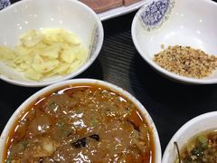 -楼外楼大刀肉传统火锅(西安大路店)