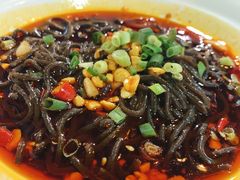 酸辣蕨根粉-西域阿里马新疆菜·清真(桂花路店)