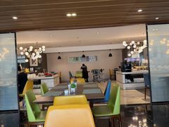 -珠海拱北口岸希尔顿欢朋酒店
