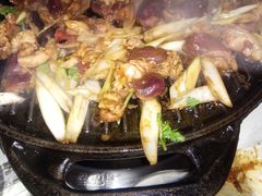 -燚店·铁板鱼蛙·烤肉·烤串(北新桥店)