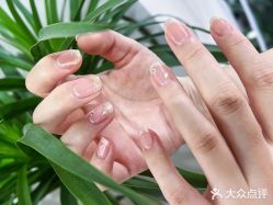 -槿里日式美甲工作室