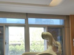 -上海仁爱医院口腔科 · 种植