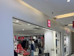 -优衣库(上海金桥国际商业广场店)