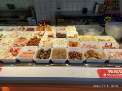自助取餐区-天府国麻辣香锅(黄岛永旺店)