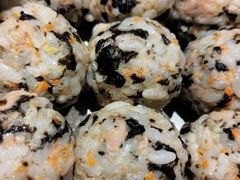 吞拿鱼紫菜饭团-HOTISLAND海鸡岛·韩国料理(江南西店)