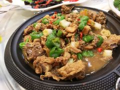 -丝路天山酒店(国际大巴扎店)