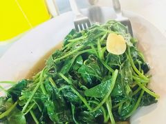 -明记烧鱼美味店