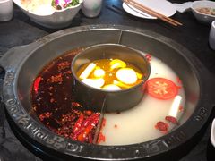 -怡品川宇火锅(宝立方店)