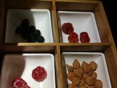 四格小食-九锅一堂酸菜鱼(新南凯德直营店)