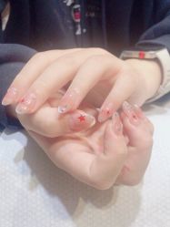 -桃色美甲沙龙