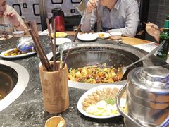 -山里屯铁锅炖·东北菜(康桥店)