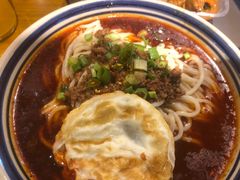 招牌传统麻辣面-聚合鑫东北熏酱熟食麻辣面(长阳店)