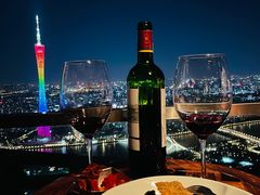 -广州柏悦酒店·悦吧·顶楼露天酒吧