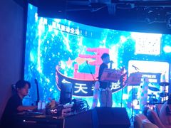-粉墨特色菜·烧烤音乐酒馆