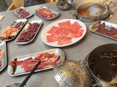 -张哞哞·鲜切牛肉自助火锅(高德置地店)