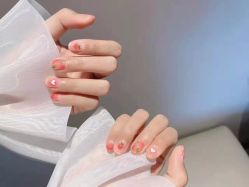 -悦指间美甲美睫