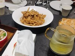 -艳阳天民俗村(公园路店)