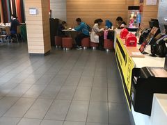-麦当劳(乳山路店)