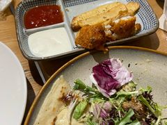 -HELLO 27 意面·沙拉·帕尼尼