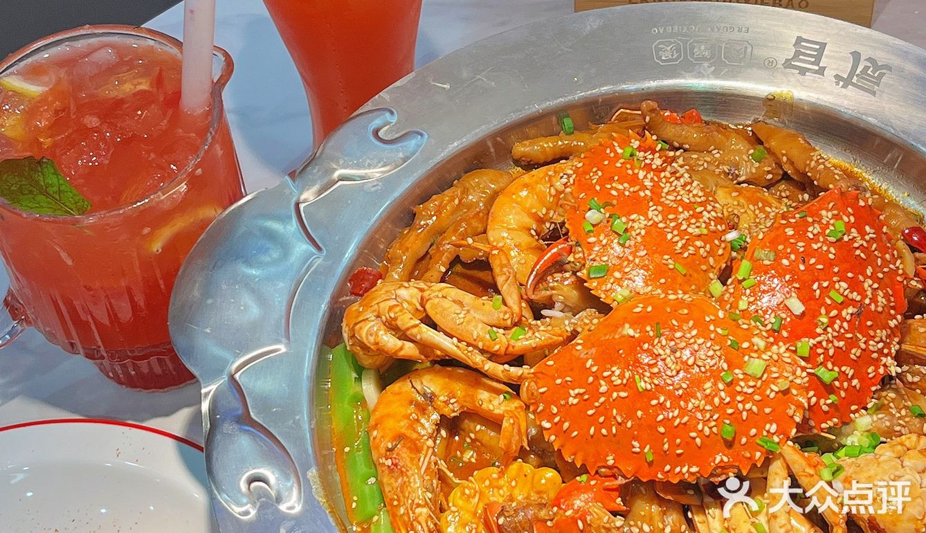 在学校门口可以吃到真么好吃的肉蟹煲了[流泪]