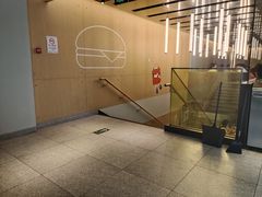 -麦当劳(新王府井店)