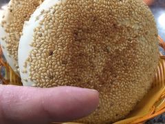 烧饼-清真喜兰老丁羊汤特色小吃