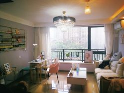 -첫번째 初见美学中心