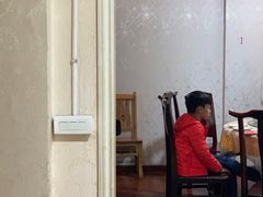 -洪霞餐馆