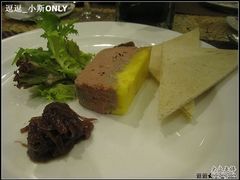鵝肝醬-卡本妮法餐厅·北京和平宾馆