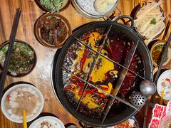 -周小明火锅(黑金冠社区店)