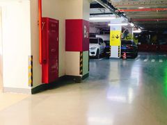 -189弄购物中心-地下停车场