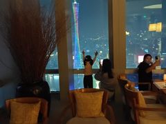 -广州天河体育中心美居酒店