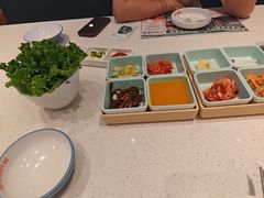 -韩香福烤肉庄园(华夏路店)