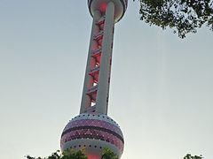 -东方明珠259米全透明悬空观光廊