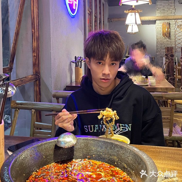 来和我一起吃蛙蛙🐸