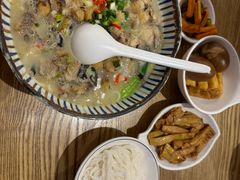 -鲜越鲜鱼粉(财富购物中心店)