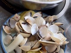 -罗二娘·鲜切牛自助火锅(罗湖东门步行街店)