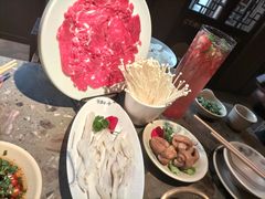 -小龙坎火锅(湖滨银泰in77店)