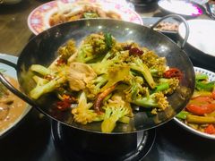 -塔哈尔·新疆盛宴(城西银泰店)