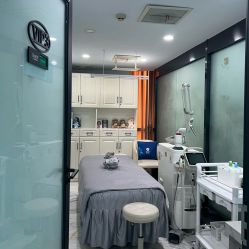 -洁铭新加坡医美