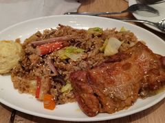 -玛格萝妮比萨屋(四平店)