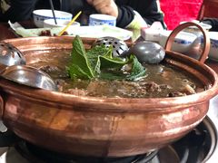 -银同牦牛肉火锅