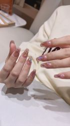 -花系美·美甲美睫精品店