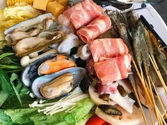 -樾餐厅泰式海鲜火锅(民歌湖店)
