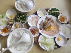 -桥香园云南过桥米线(金马碧鸡店)