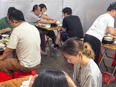 -海口滨海新村143号海南老字号炒菜店