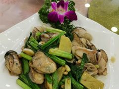 -新东源国际酒店·新东源食坊(沙井店)