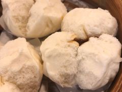 蜜汁叉烧包-点都德(大茶楼店)