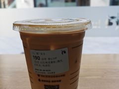 初恋青提拿铁-瑞幸咖啡(石榴中心店)